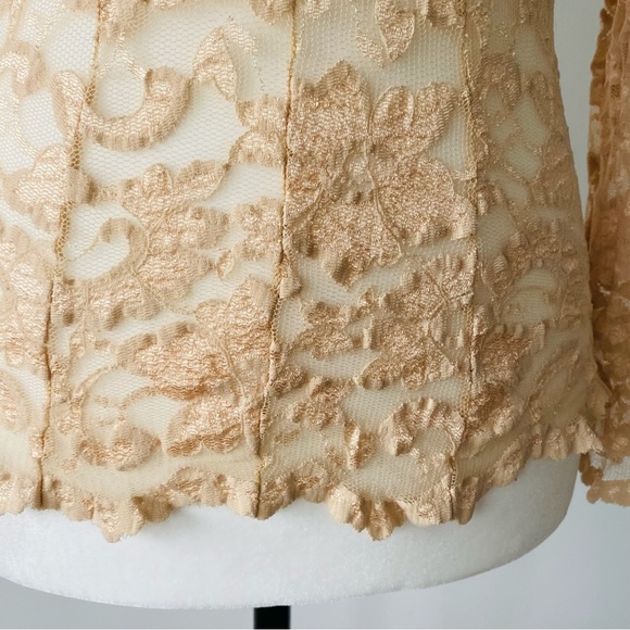 Lace Sweetheart Long Sleeve Top - Picture 8 of 15